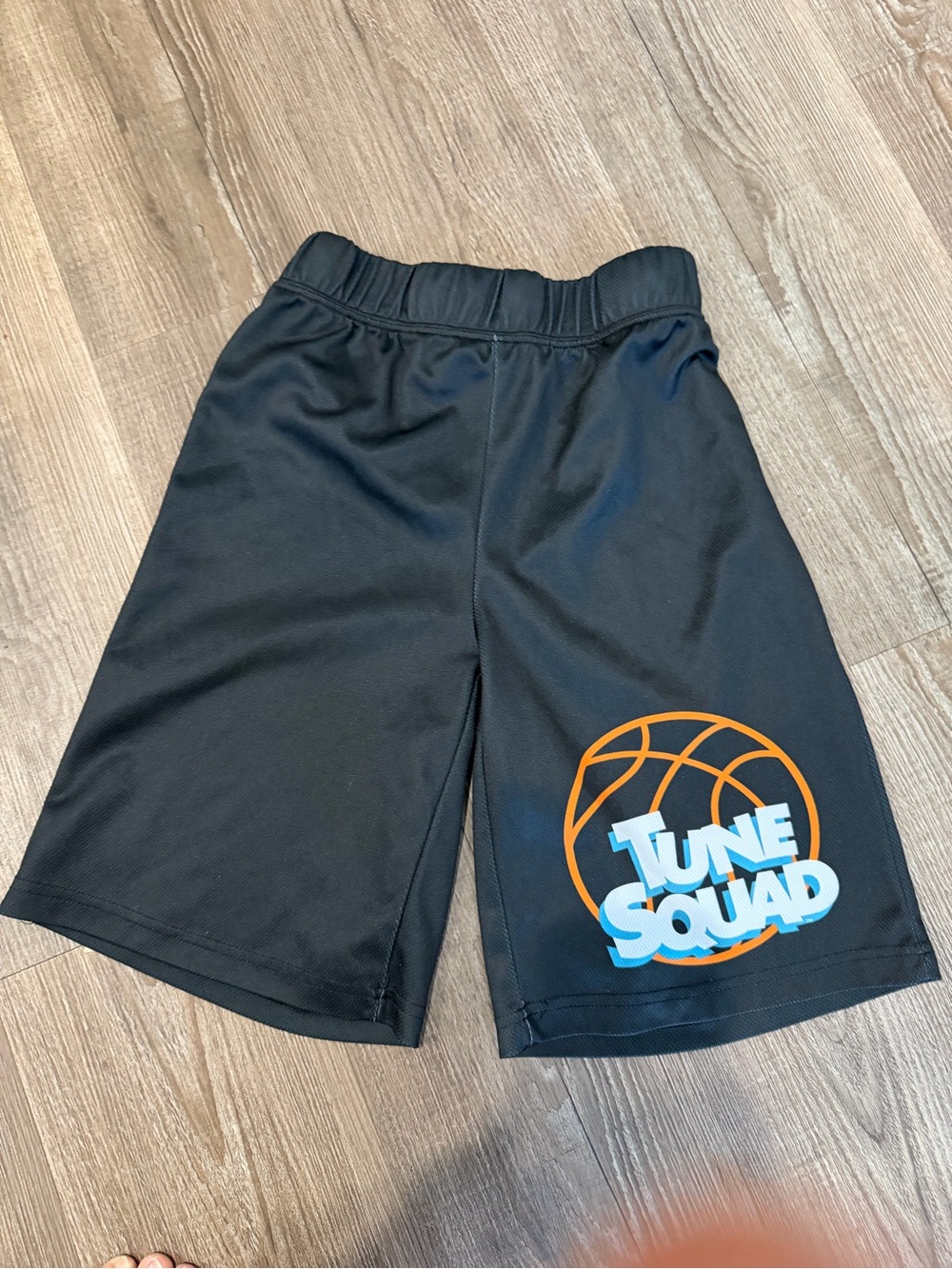 Kids Black Tune Squad Graphic Basketball Shorts kids Xl